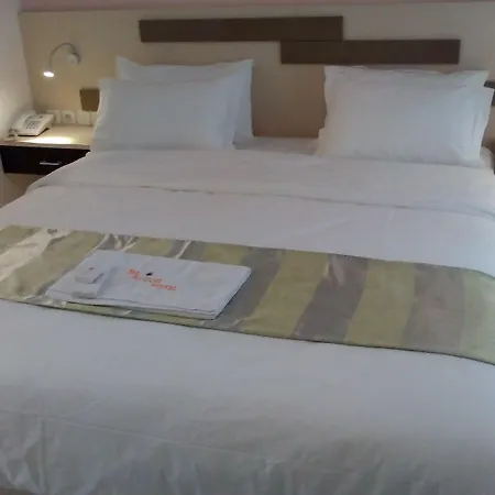 The Arizon At Malioboro Hotel-3